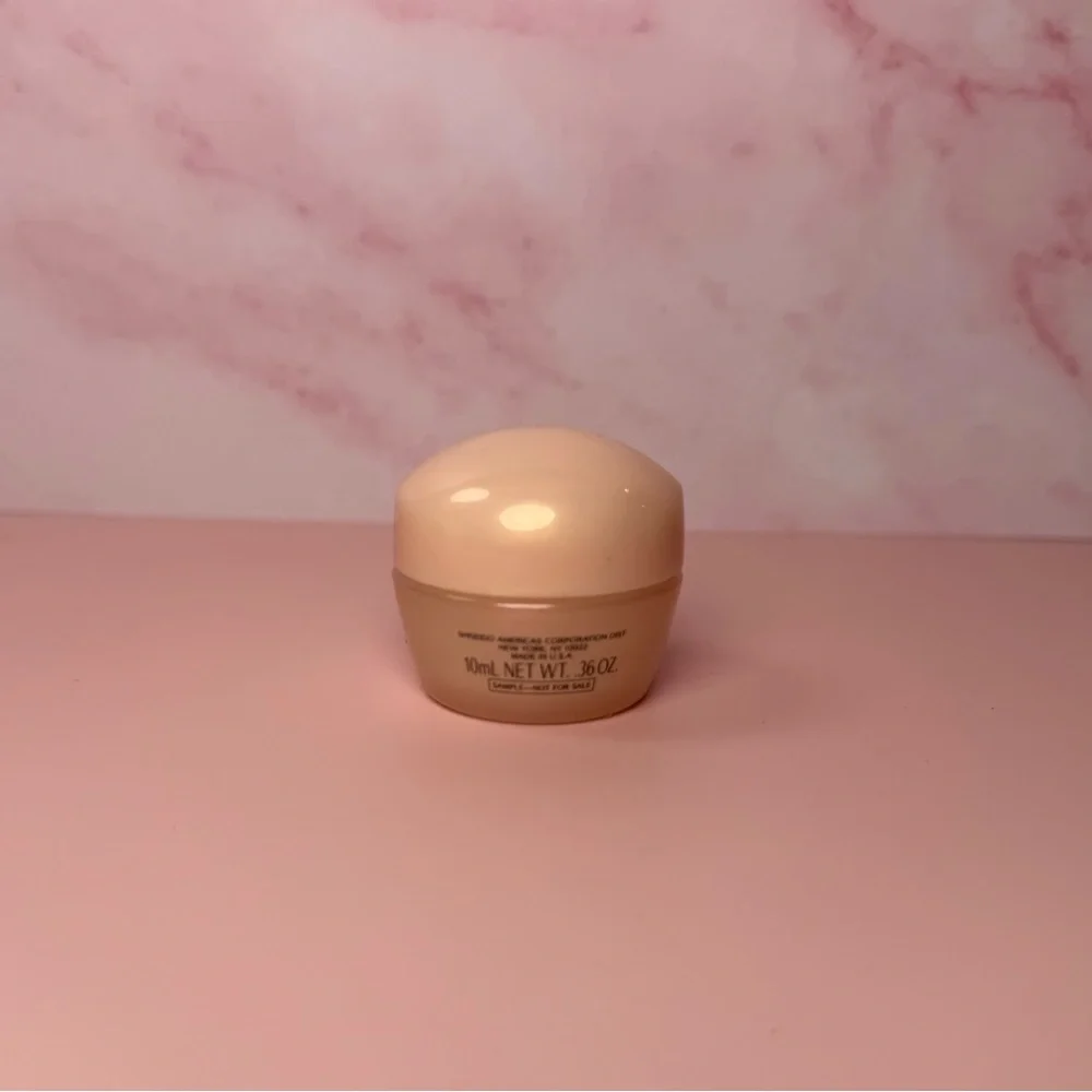 Shiseido Benefiance Day & Night Cream - Cream